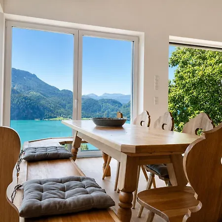 Villa Neu!!! Mondsee-retreat *